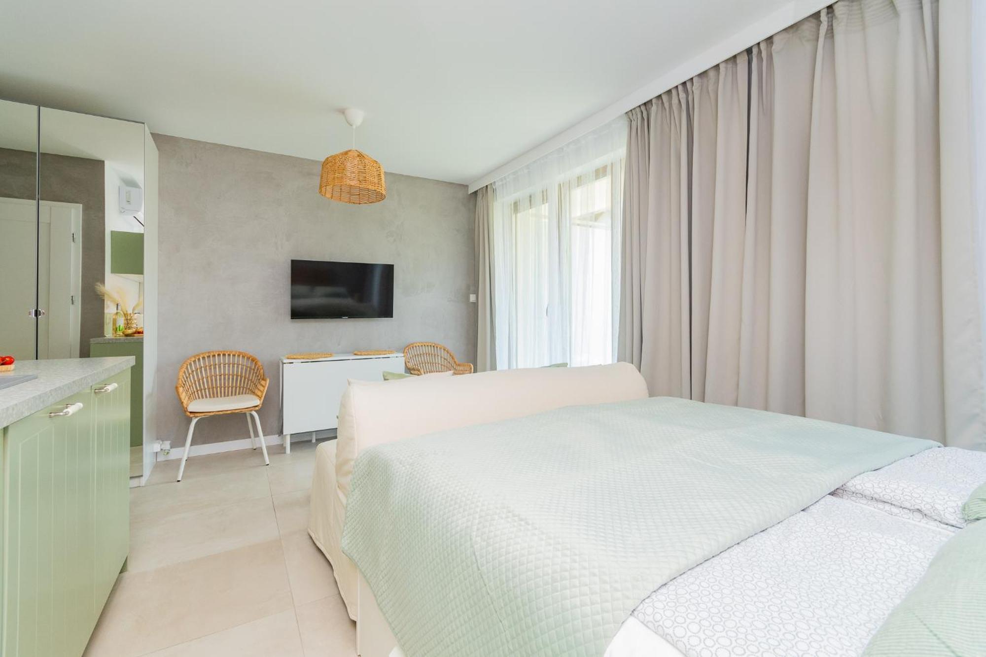 Apartamenty Mierzeja - Stegna Park Studio, 500 M Od Plazy エクステリア 写真